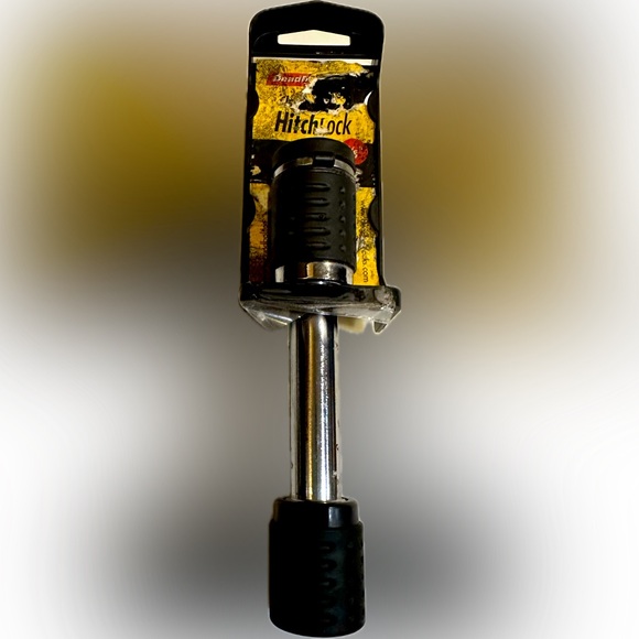 VTG DEADBOLT HITCH LOCK RH3 FOR ALL 2” x 2” CLASS 3 and 4 Receiver Style Hitches - Picture 1 of 9